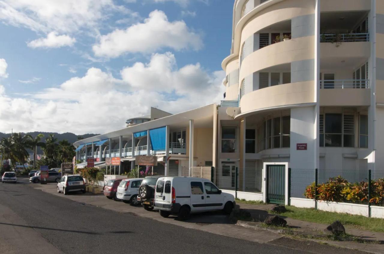 Apartamento Un Pied-A-Terre Face A La Marina Le Marin Exterior foto